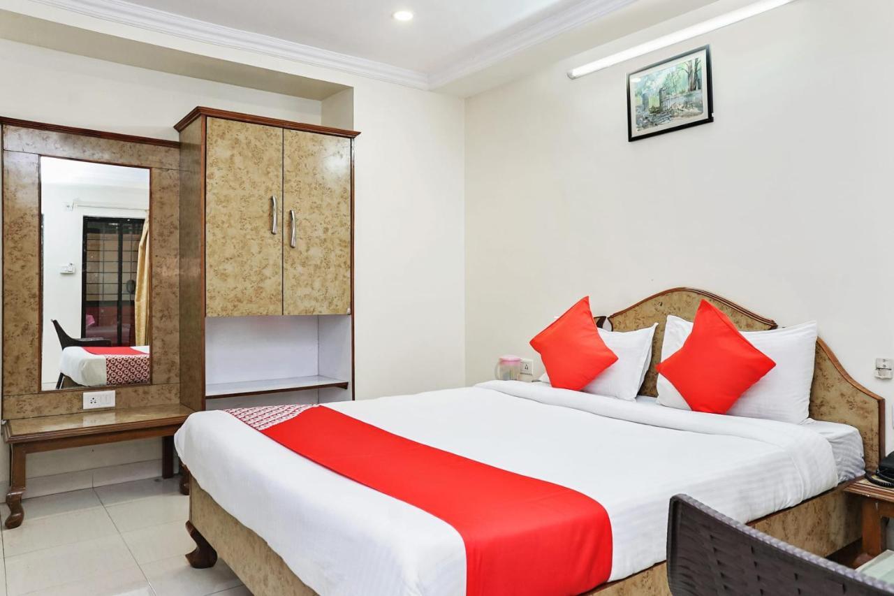 Hotel Rajdeep Pune Dış mekan fotoğraf